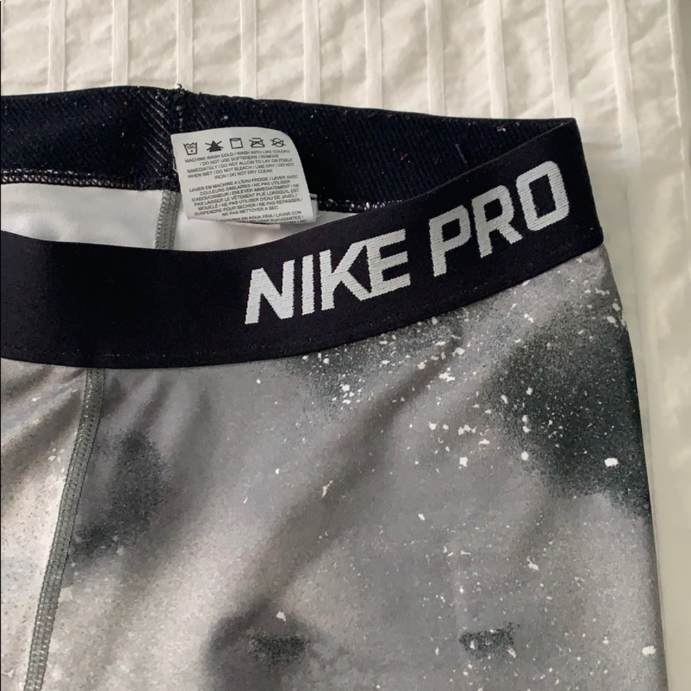 Nike pro leggings